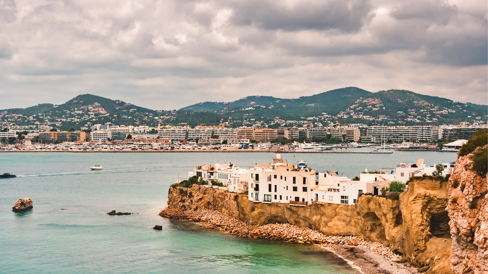 Tour Spain for an unforgettable winter experience
Spain from 112 $