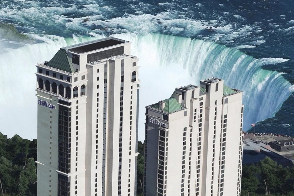 Hilton Hotel and Suites Niagara Fallsview